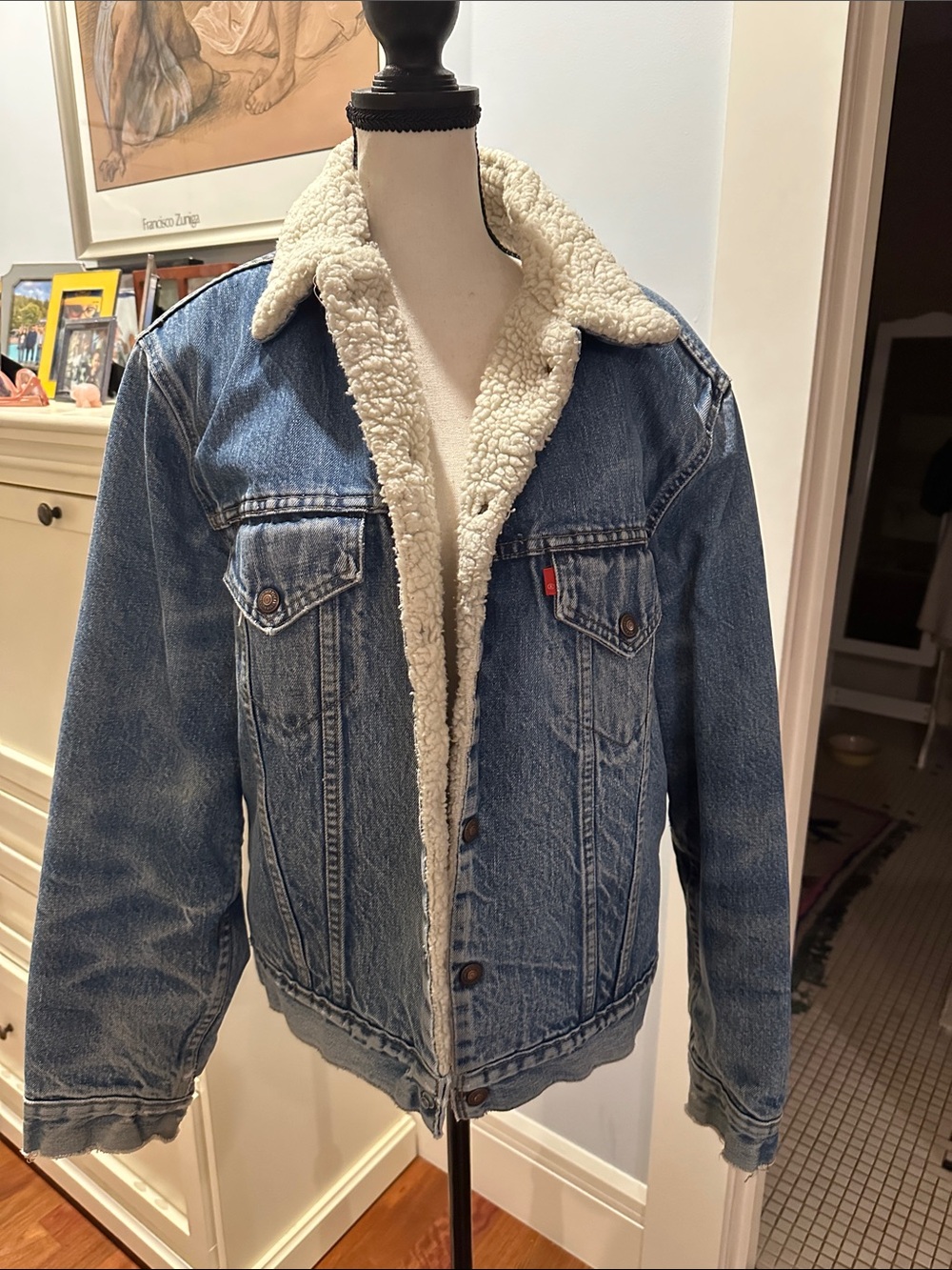 Levi's Light Blue Denim Jacket with Cream Sherpa Lining